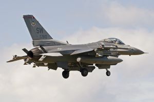 aviano august 16  2011 oup902 f 16cm 92 3910 77thfs 20thfw  shaw afb  sc rtb