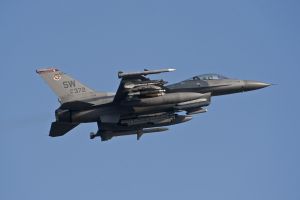 aviano may 08  2011 vegas06 f 16cm 91 0372 77thfs 20thfw  shaw afb  south carolina